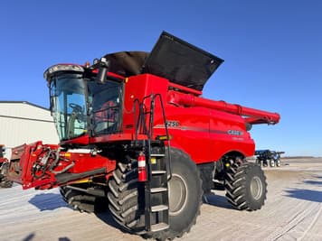 Main image Case IH 8250